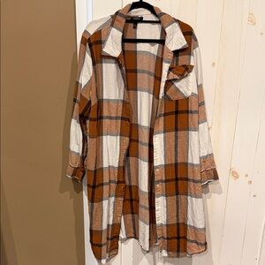 Torrid Tan and White Plaid Shirt Size 2